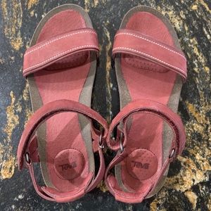 EUC Red Leather Teva Sandals